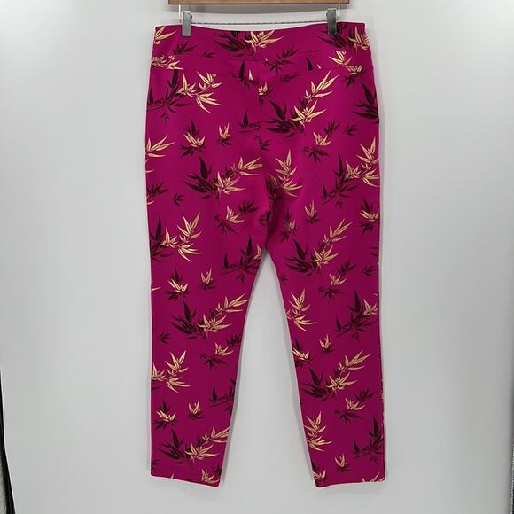 Soft Surroundings Pull On pants with front seam - Fuchsia with gold - Large - Picture 6 of 8